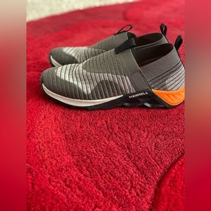 Merrell size 3.5 youth big kids